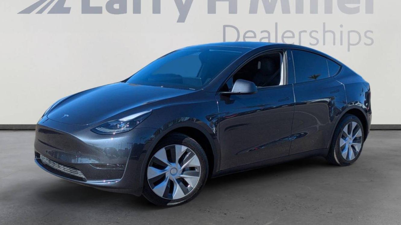 TESLA MODEL Y 2024 7SAYGDEDXRF094715 image